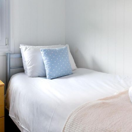 Pass The Keys Gower Beach Staycation Caswell Bay - Sleeps 4 斯旺西 外观 照片