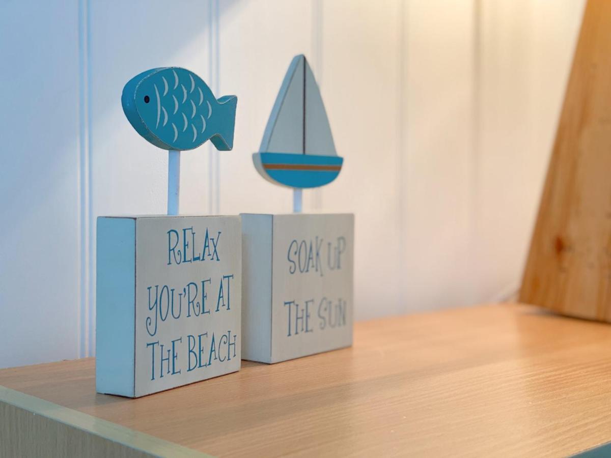 Pass The Keys Gower Beach Staycation Caswell Bay - Sleeps 4 斯旺西 外观 照片